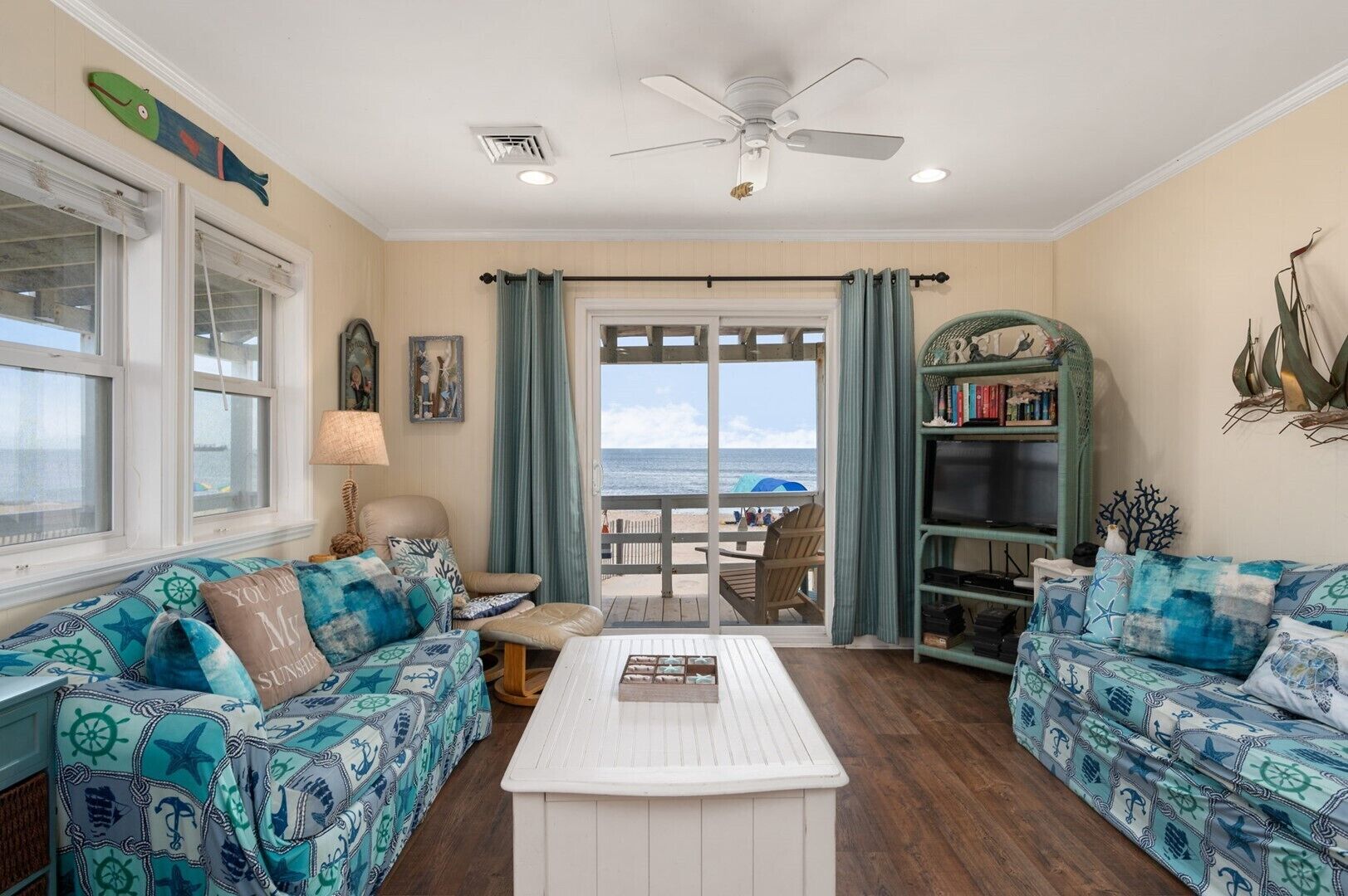 270 - Well-kept Dog-Friendly Nags Head Ocean-Front with Ocean-Facing Deck!