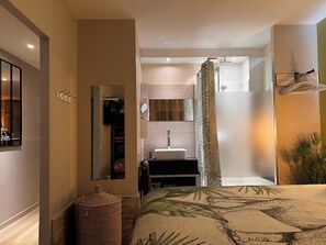 1 bedroom, desk, WiFi, bed sheets - Zion Appartment SXM, Orient Bay, Sint Maarten (Baie Orientale)