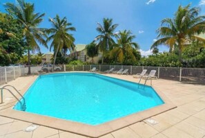 Pool - Zion Appartment SXM, Orient Bay, Sint Maarten (Baie Orientale)