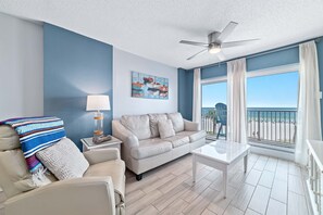 Smart TV - Tradewinds 204-Beachfront-Less Crowds-Sleeps 6 (Orange Beach)