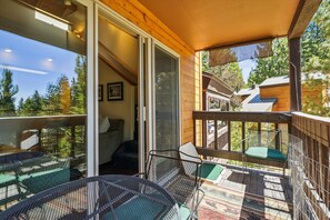 Property grounds - Tahoe City Three Bedroom Condo in a Great Location! (Tahoe City)