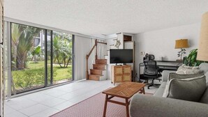 Unclassified image, 4 of 19, button - Waterfront 1BR, 2BA condo on Marco Island with pool, marina, WiFi. (Marco Island)