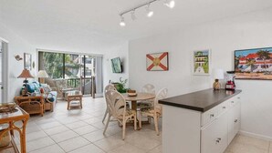 Unclassified image, 5 of 19, button - Waterfront 1BR, 2BA condo on Marco Island with pool, marina, WiFi. (Marco Island)