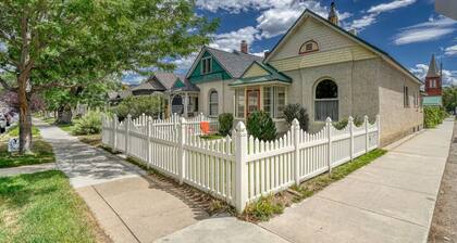 Parkside Cottage - Near Downtown Salida!