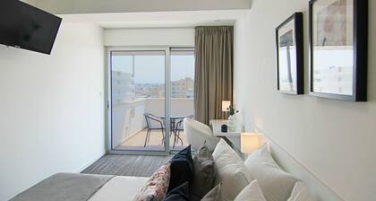 Phaedrus Living Luxury Suite Nicosia 508