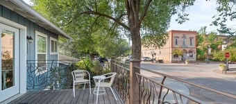 Dwell Well on Main - Best Deck in Carbondale!