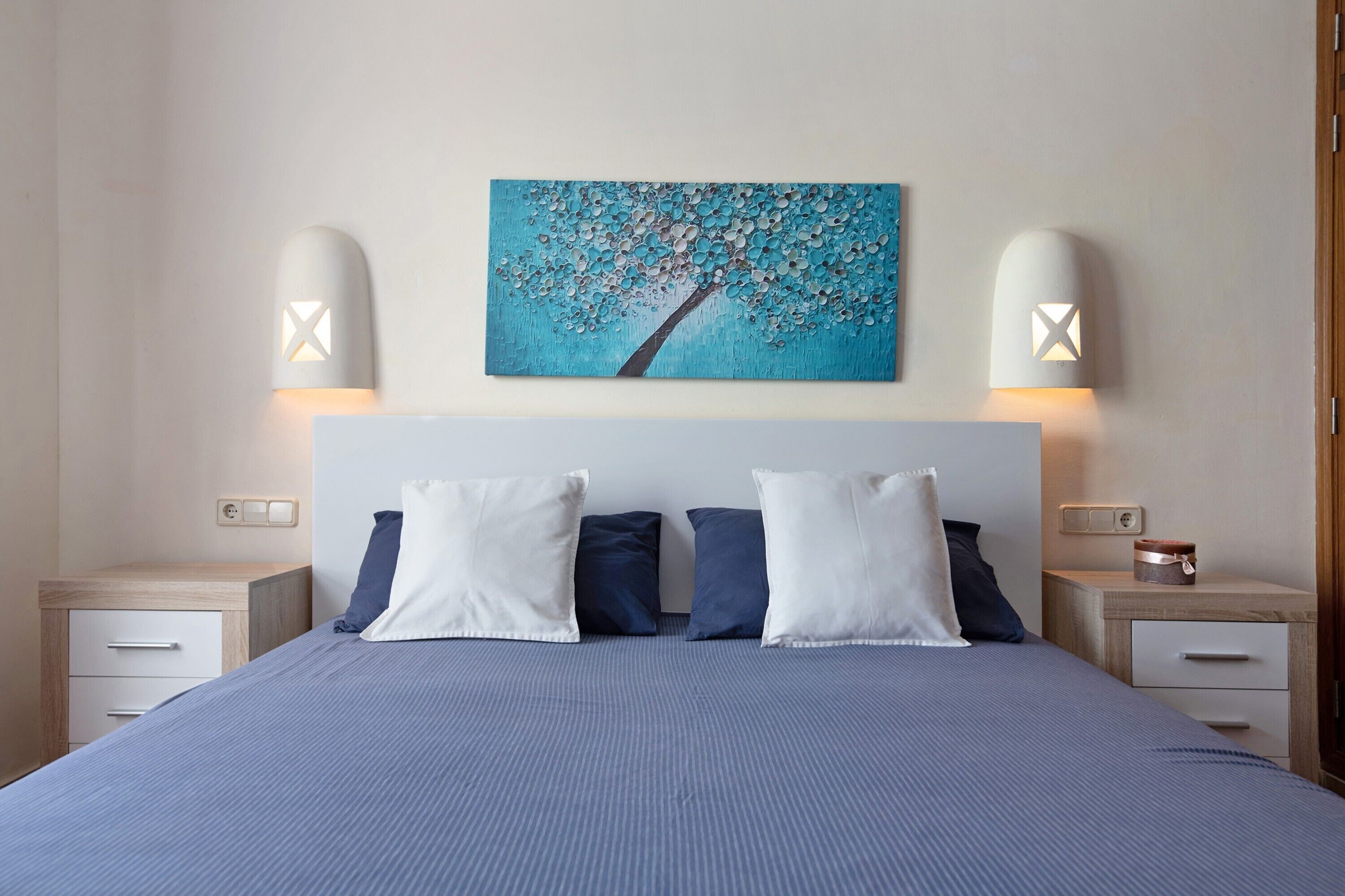 2 habitaciones, tabla de planchar con plancha y wifi gratis 