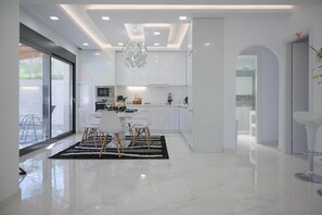 Fridge, microwave, oven, stovetop - 'Diamond Luxury Villa Corfu' with Mountain View, Pool & Wi-Fi (Kerkyra)