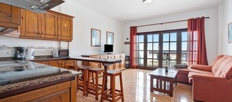 Holiday Home Timarasan with Sea View, Terrace & Wi-Fi
