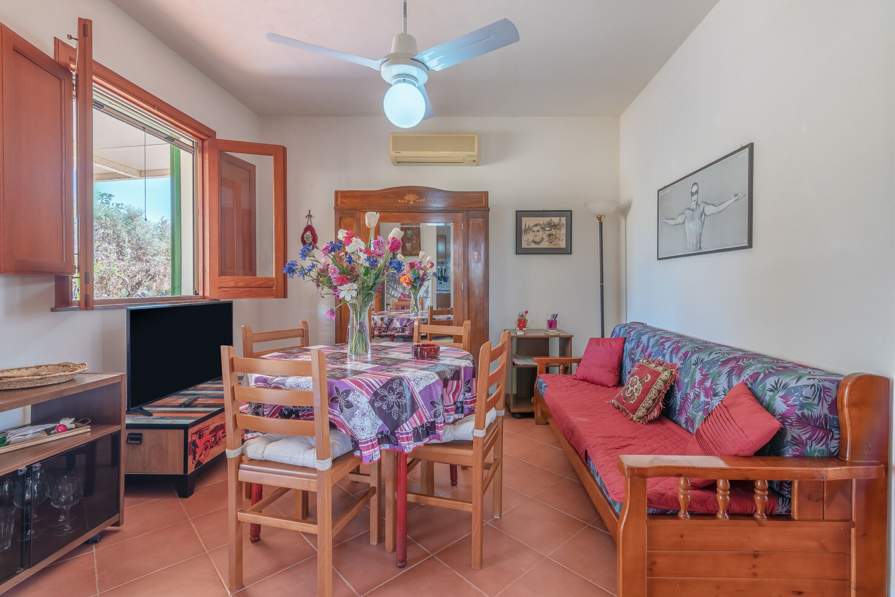 Casa vacanze "La Casa Colonica tra i Mandorli" con giardino privato e terrazza privata