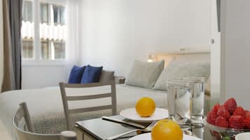 1 soverom, strykejern/-brett, wi-fi (inkludert) og sengetøy