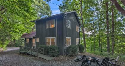 Blue Ridge Lookout Beautiful Modern Cabin - Nature Hikes And Pets Ok 4 Bedroom Cabin by Redawning