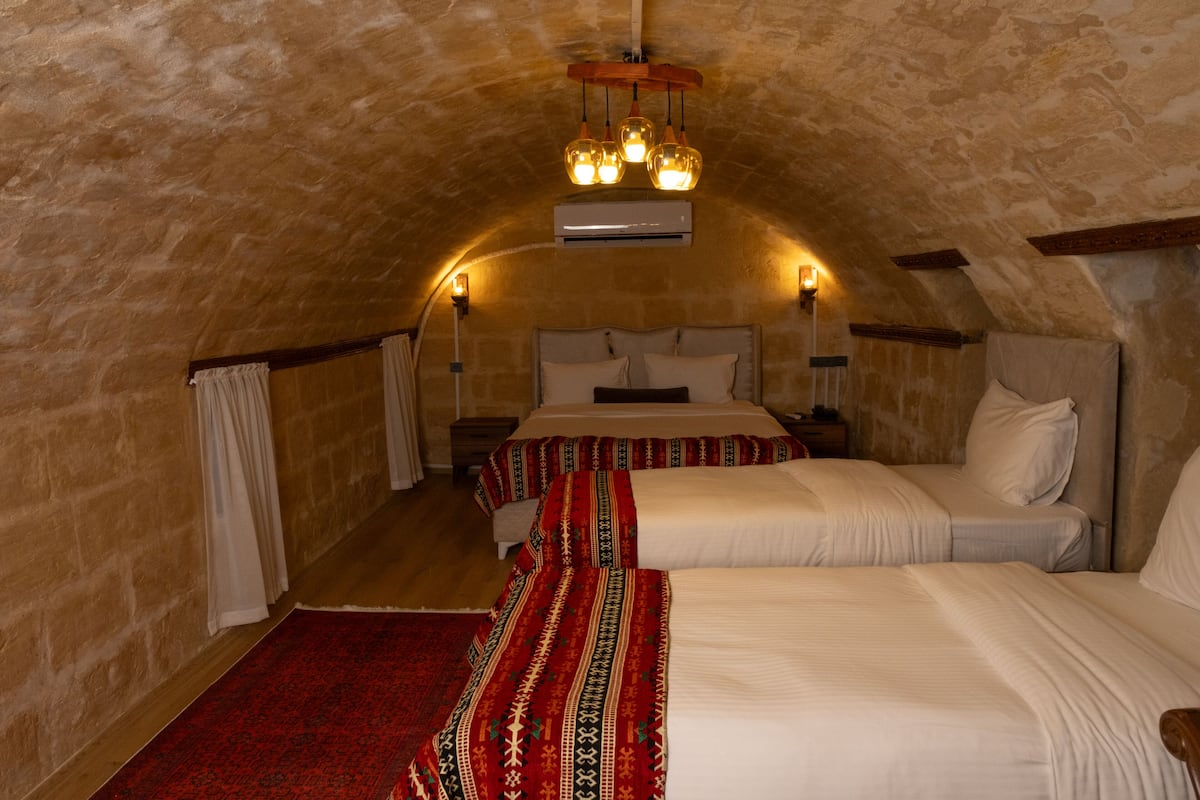 Superior Room | Premium bedding, down duvets, Select Comfort beds, minibar