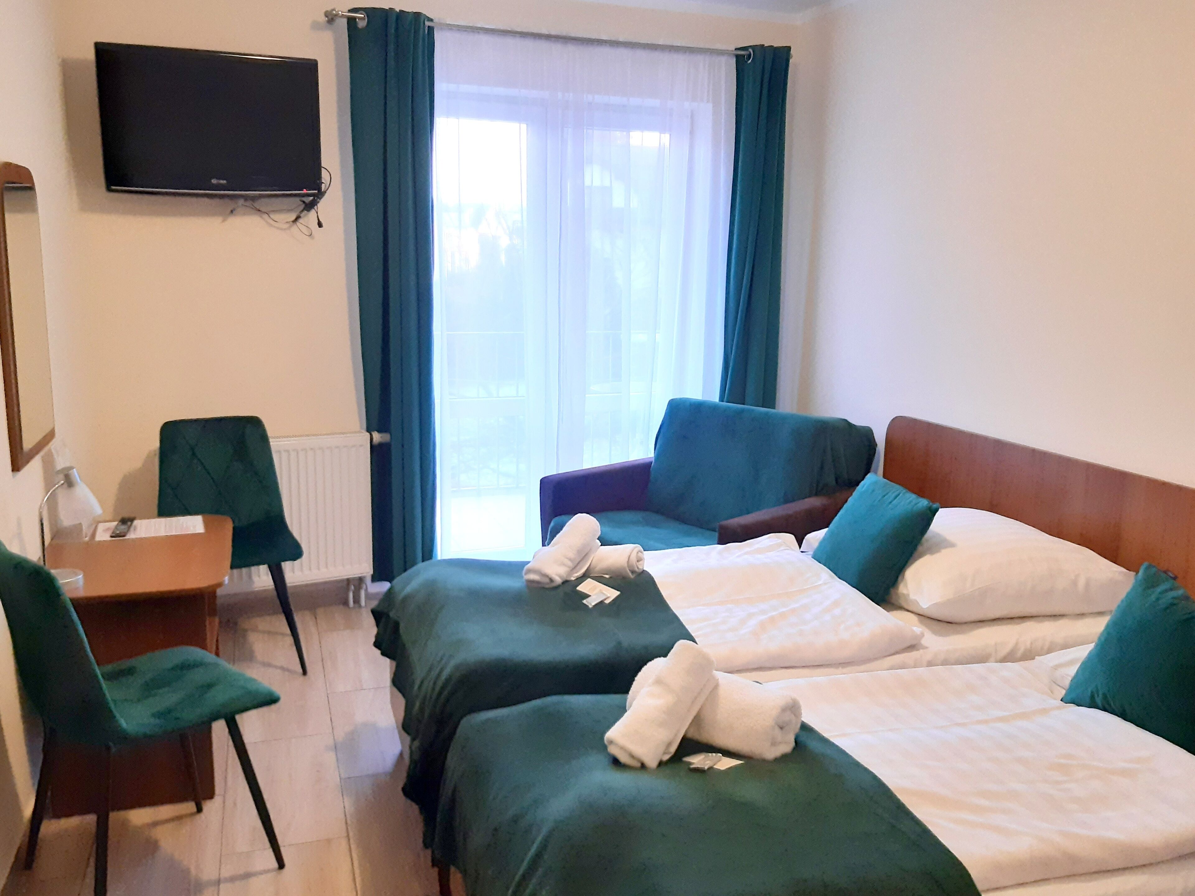 Chambre Classique Double ou avec lits jumeaux, 2 lits une place, balcon, vue ville