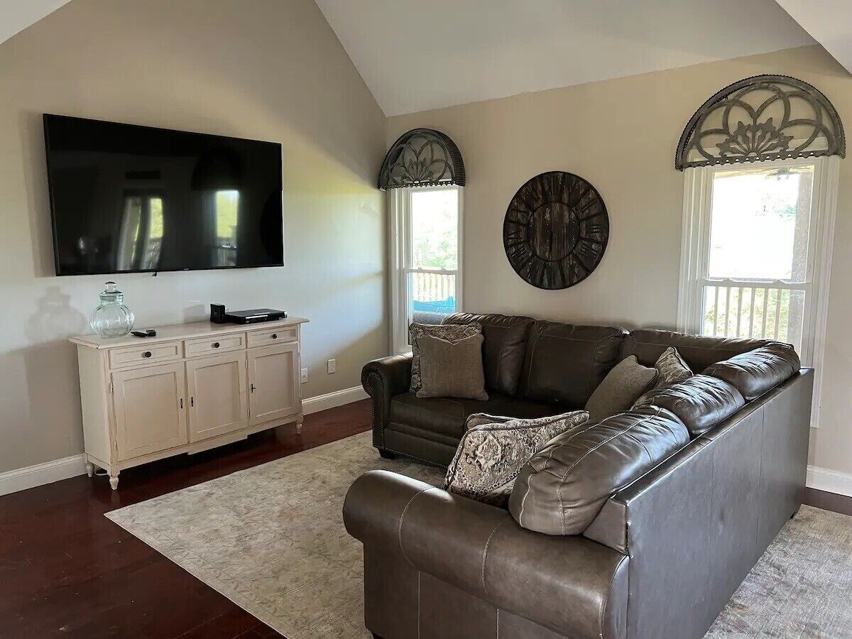 The Havilah House!  Country living with amazing views! 