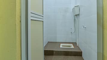 Shower, towels