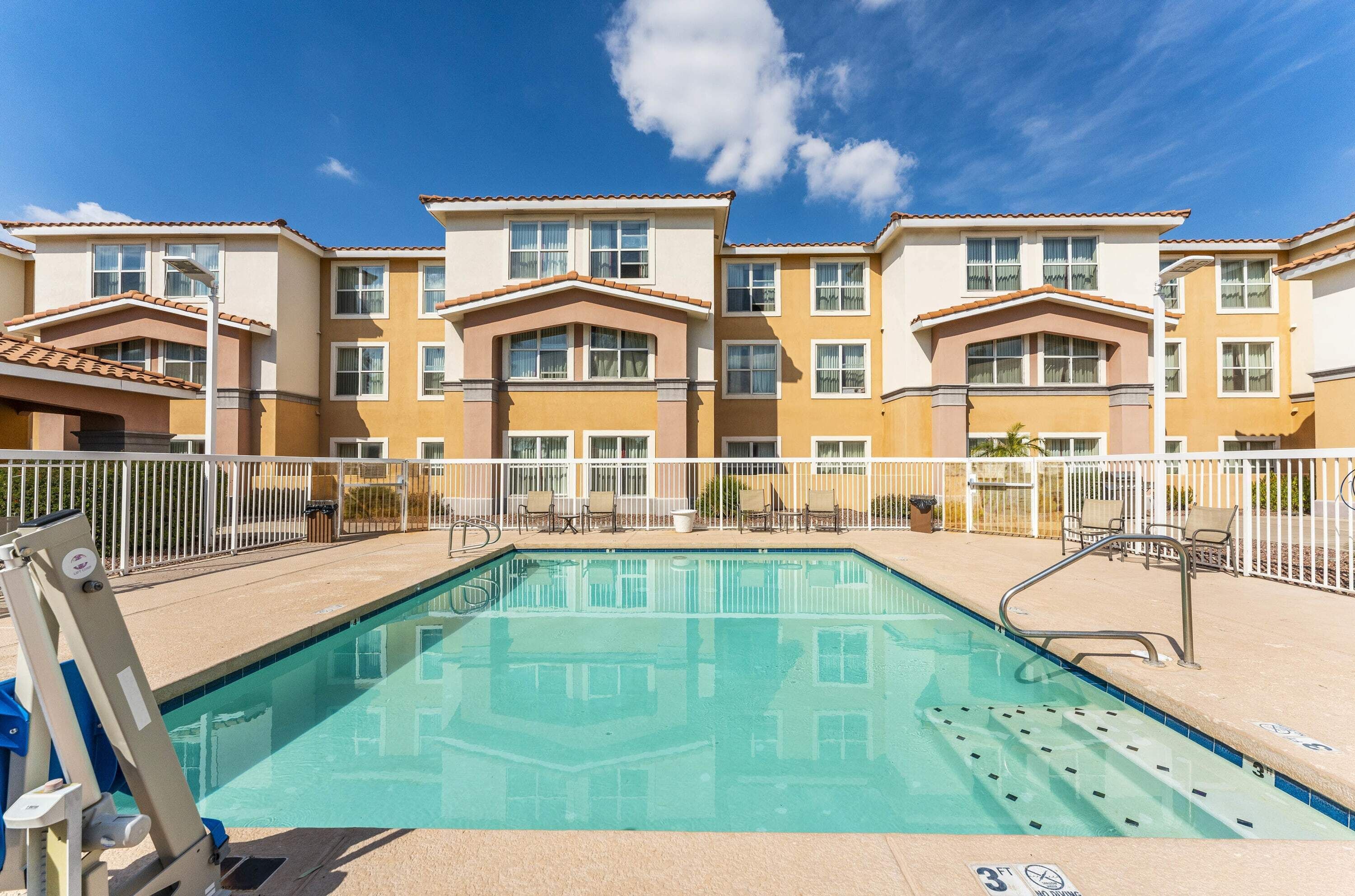 Scottsdale 1 bd 1 ba furnished apartment