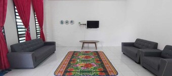 OYO Homes 90606 Casaria Cherating