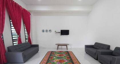 OYO Homes 90606 Casaria Cherating