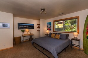 3 bedrooms, desk, free WiFi, bed sheets