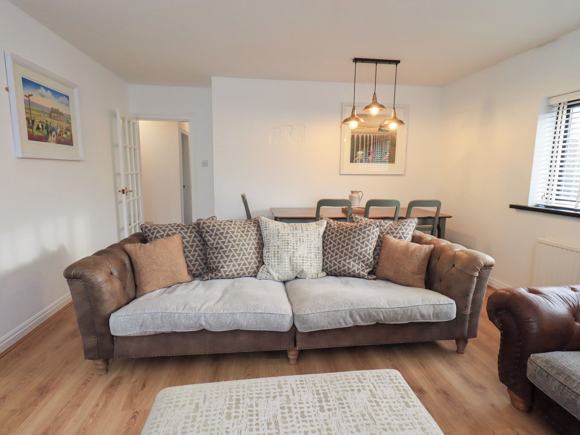 Cottage | Living area