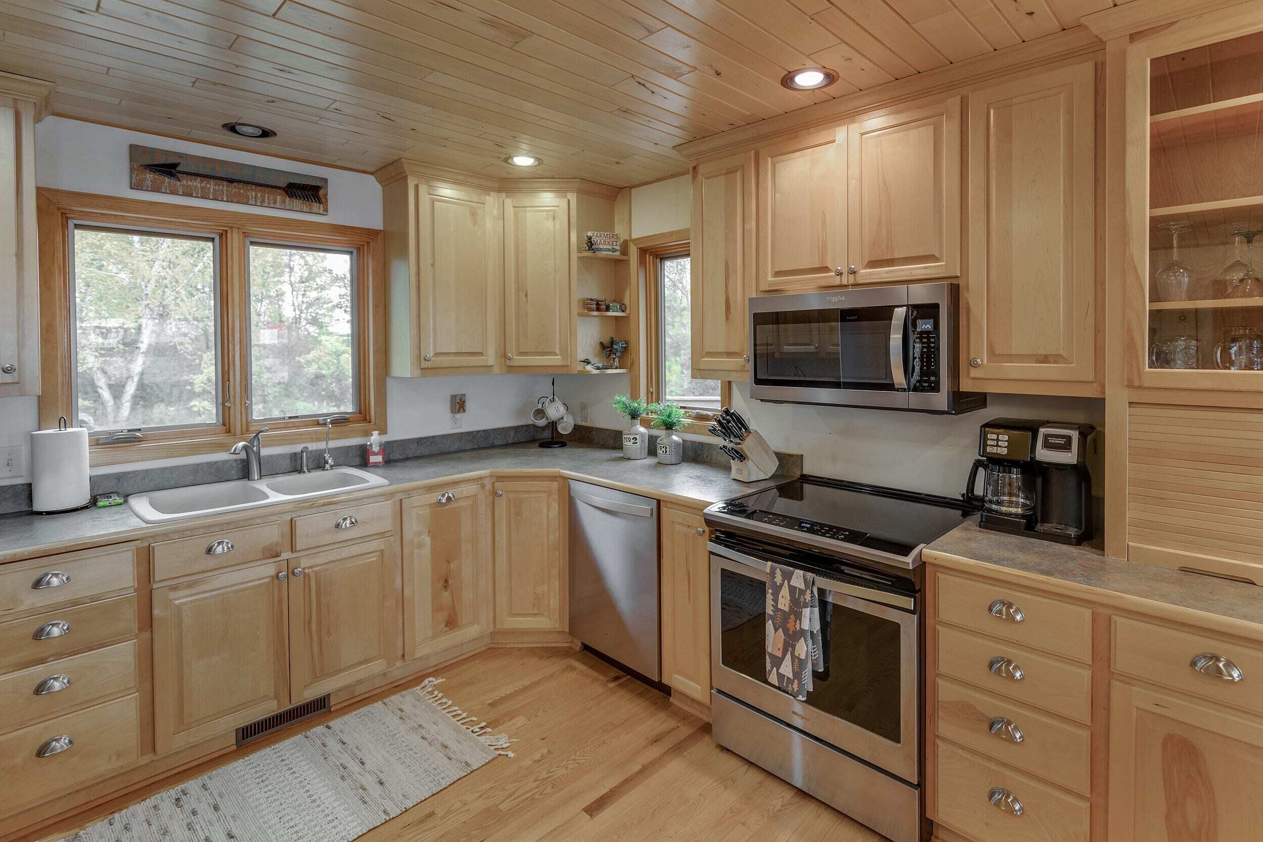 Amazing Home on Pristine Fishing Lake by Aiktin & Cuyuna  