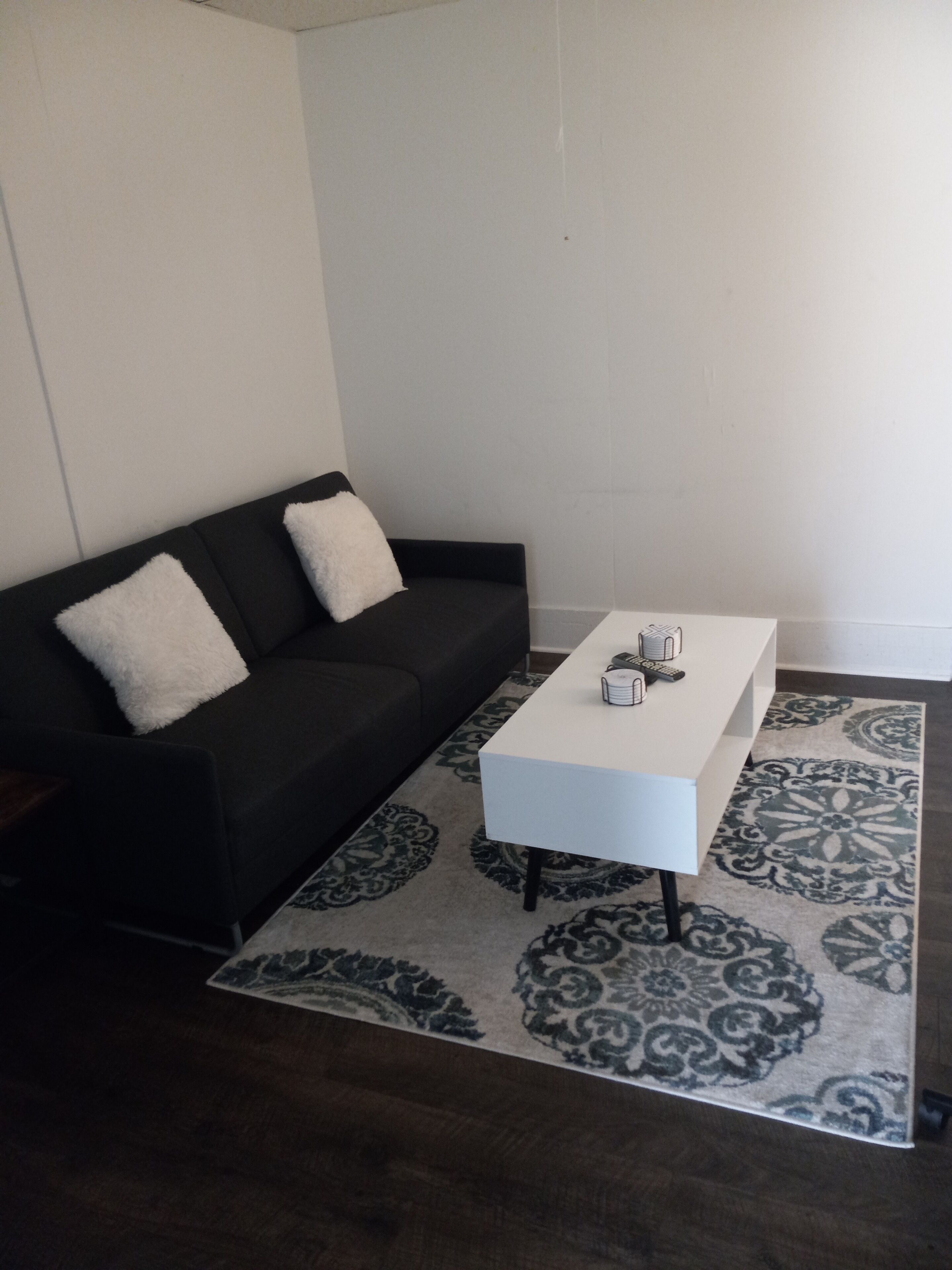 2 Bedroom apartment in Oswego NY near SUNY and Hospital