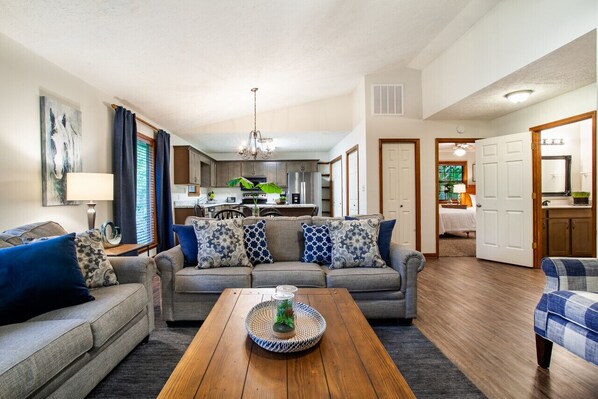 Smart TV, fireplace, DVD player, books - Two Cabins in One: Relaxing Retreat w/ Balconies & Peaceful Setting (Pigeon Forge)