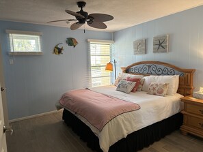 1 chambre, fer et planche à repasser, accès au Wi-Fi (inclus)