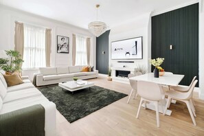Smart TV, fireplace, video games, stereo