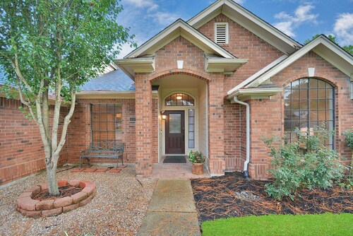 Cheerful Home in Clear Lake minutes from JSC/NASA