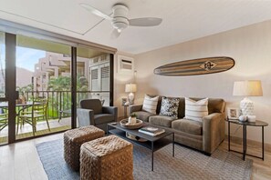 Smart TV, Netflix, books, streaming services