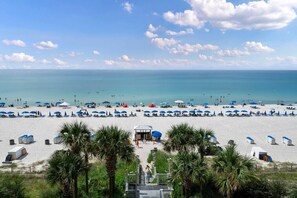 On the beach - Calypso 2008 East!  GULFFRONT, Free Beach Service and Activities! (Panama City Beach)