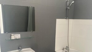 Bathroom - Hôtel du Centre (Roubaix)