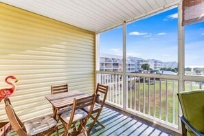 Interior - Pet Friendly, 4/4.5 with Pool & Beach/Bay Views (Port St. Joe)