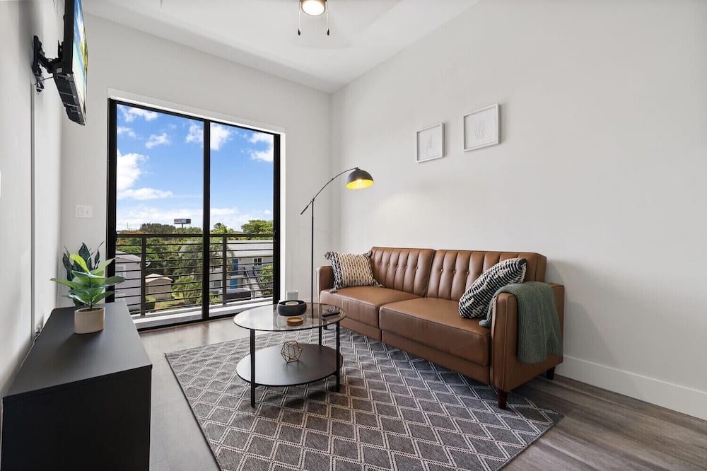 West Palm Beach Apartment