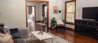 The Warmer Place - Charming Bungalow near TSU