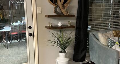 4- Bedroom house -close to IAH Airport and Lake dinning