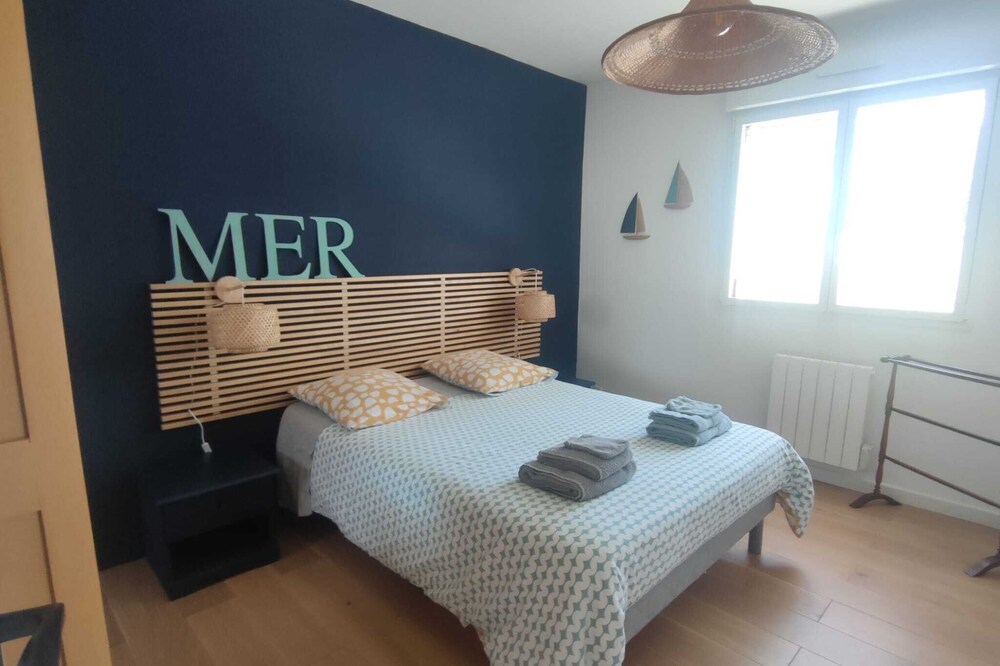 Accommodation 5 minutes from the beach and the port of La Hume