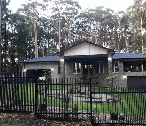 Cosy apartment close to Puffing Billy 