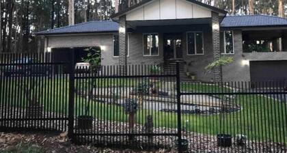 Cosy apartment close to Puffing Billy