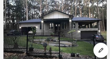 Cosy apartment close to Puffing Billy