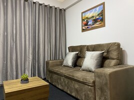 Decoración personalizada, muebles diferentes y escritorio 