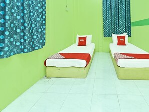 Standard Single Room | 1 bedroom, desk, free WiFi, bed sheets
