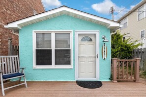 Exterior - Two Cottages w/ Patios - Close to Beach (Margate City)