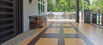 OYO Home 90582 Dz Homestay Bukit Ubi