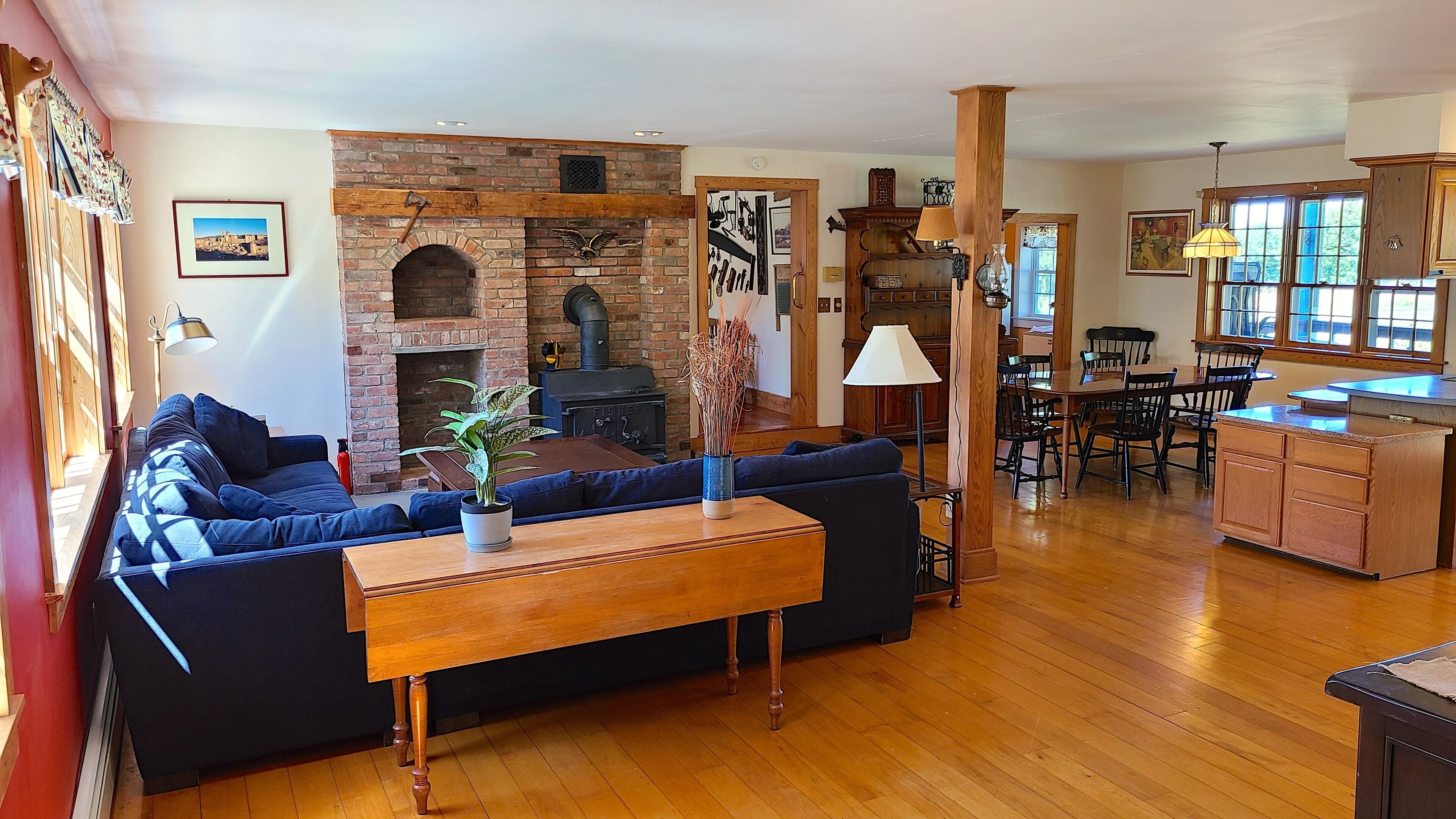 Beautiful Historic Farmhouse with Gorgeous Views