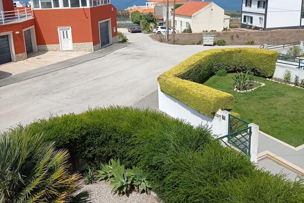 Holiday house Atalaia for 1 - 6 persons with 3 bedrooms - Holiday home