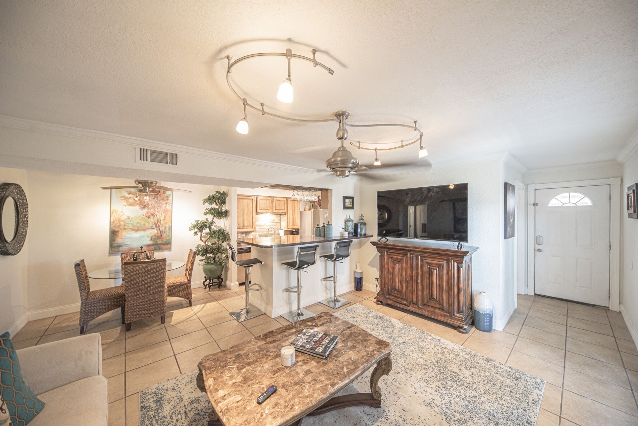 Right At Home-Midland Bungalow on Boulder