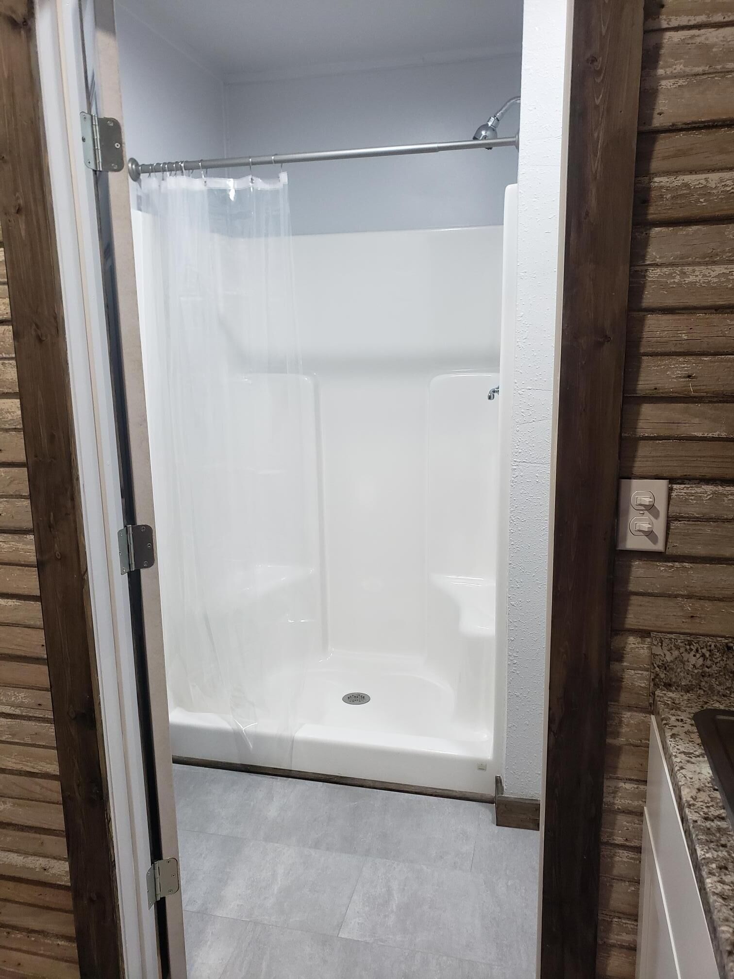 New mini-suite 1 with view of Santa Anna Mountain